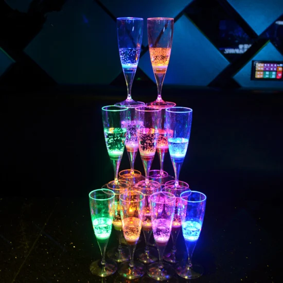 Flauta de champanhe de vinho LED de plástico para festa de ano novo de casamento colorido transparente sem BPA